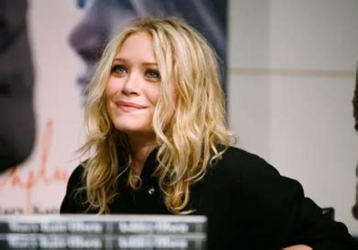 Mary-Kate Olsen Net Worth 2024: What Is The "Full House" Icon Worth?